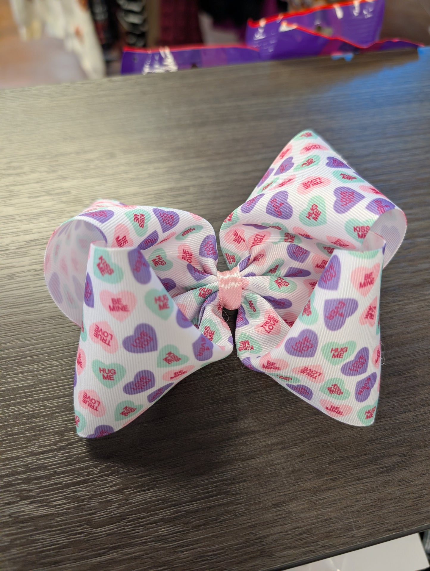 Candy Heart Bow - White