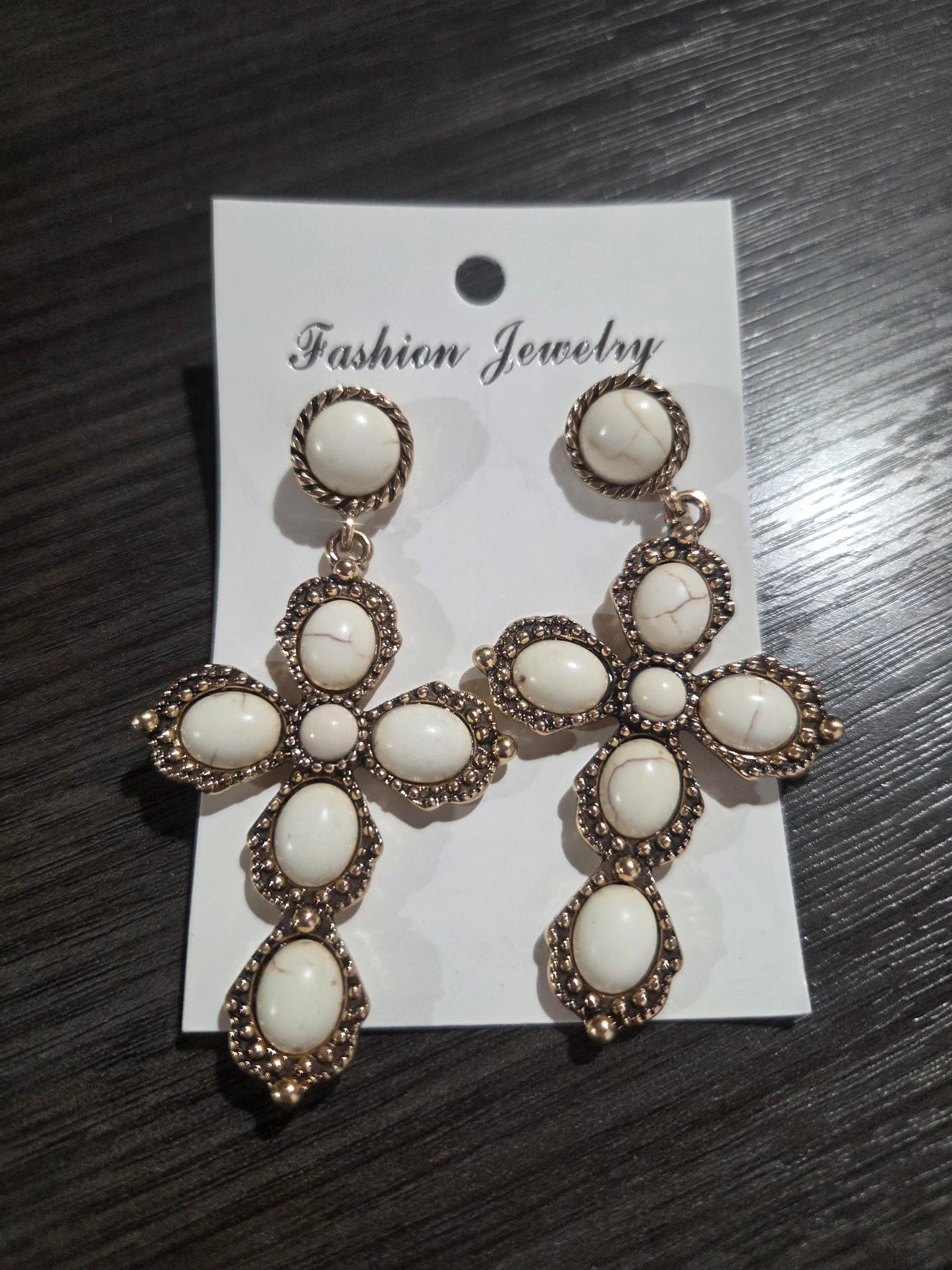 Pearl Cross