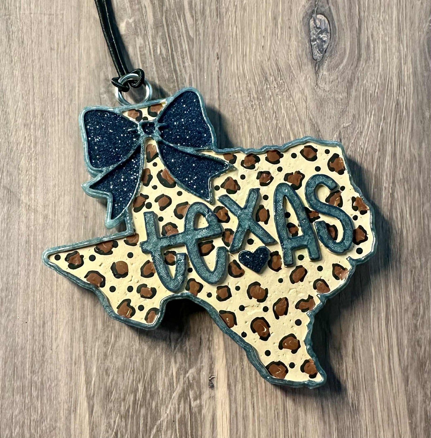 Leopard Bow Texas - Mahogany Coconut