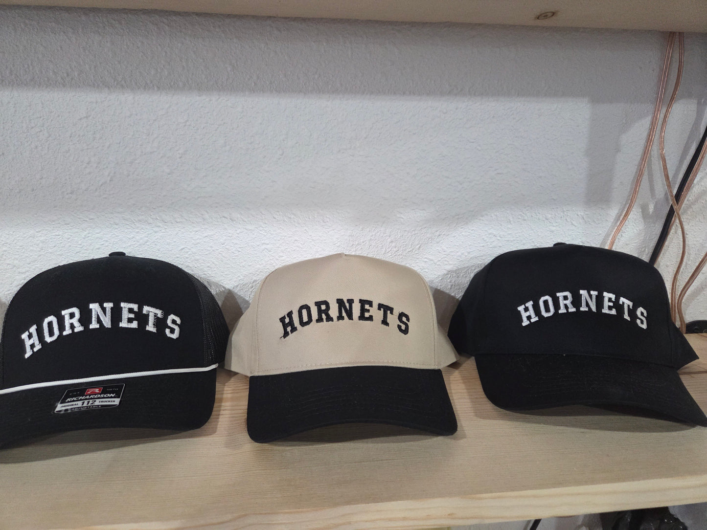 Simple Hornets Arch Hat