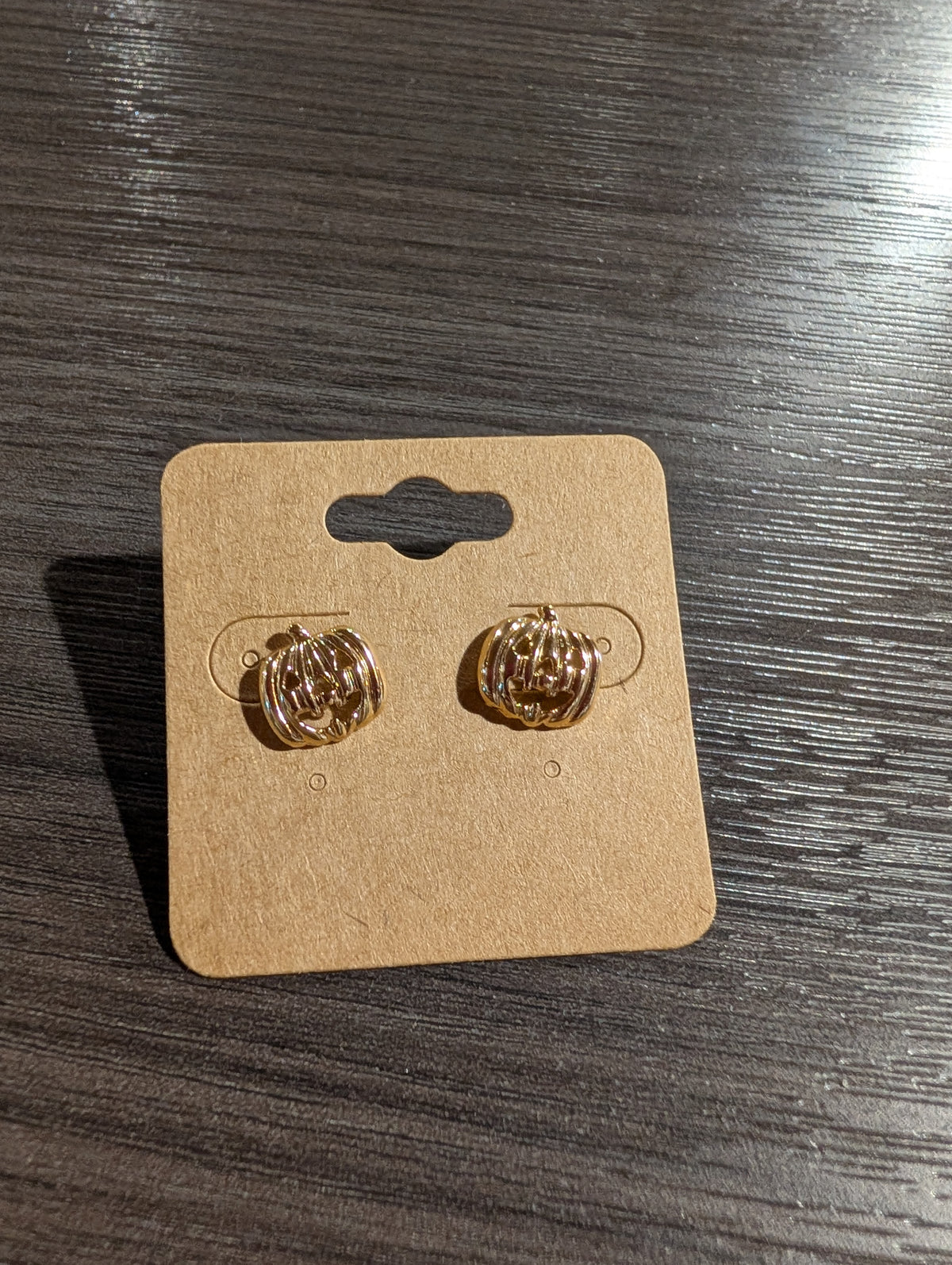 Mini Pumpkin Studs