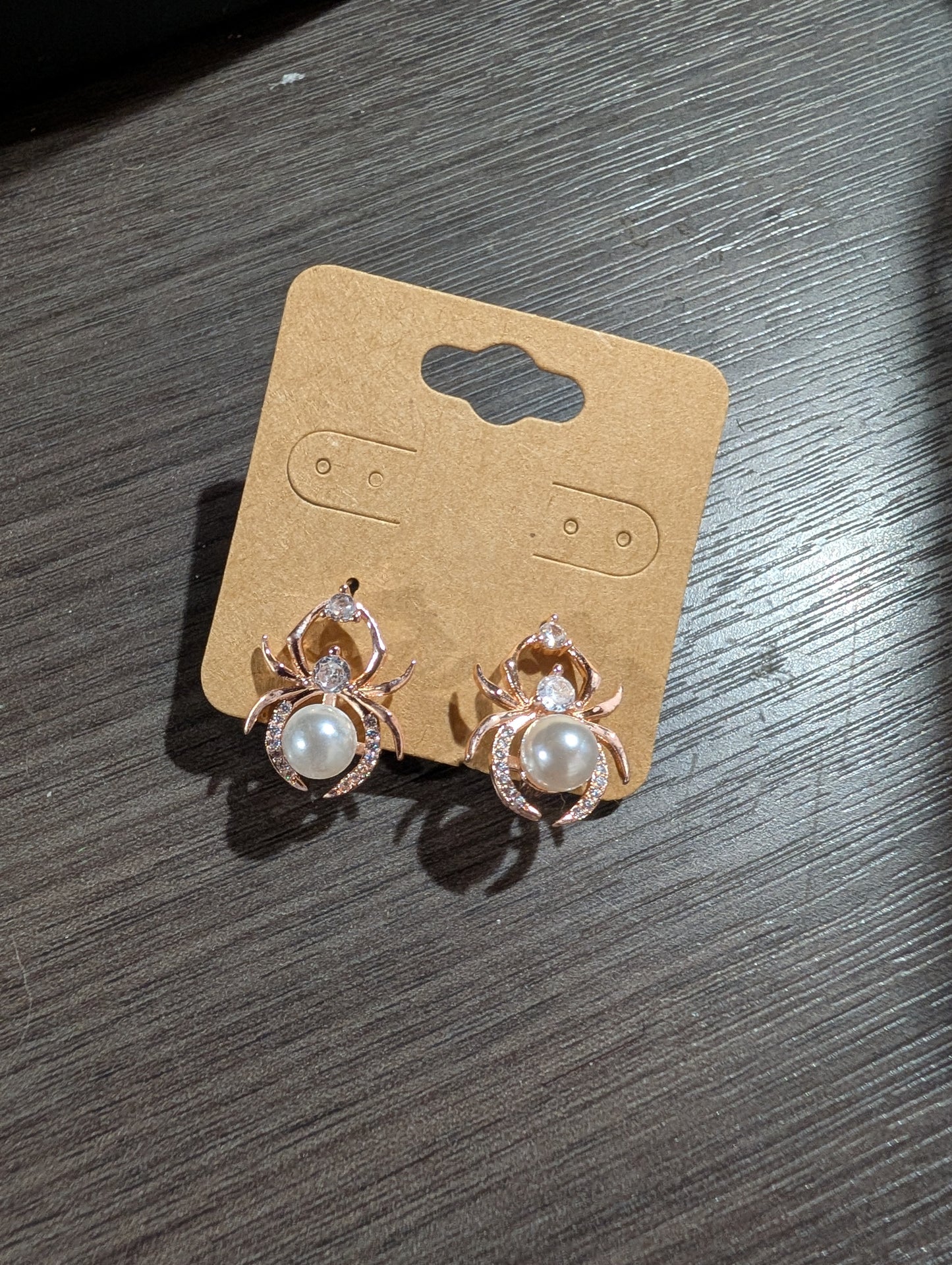 Pearl Spiders