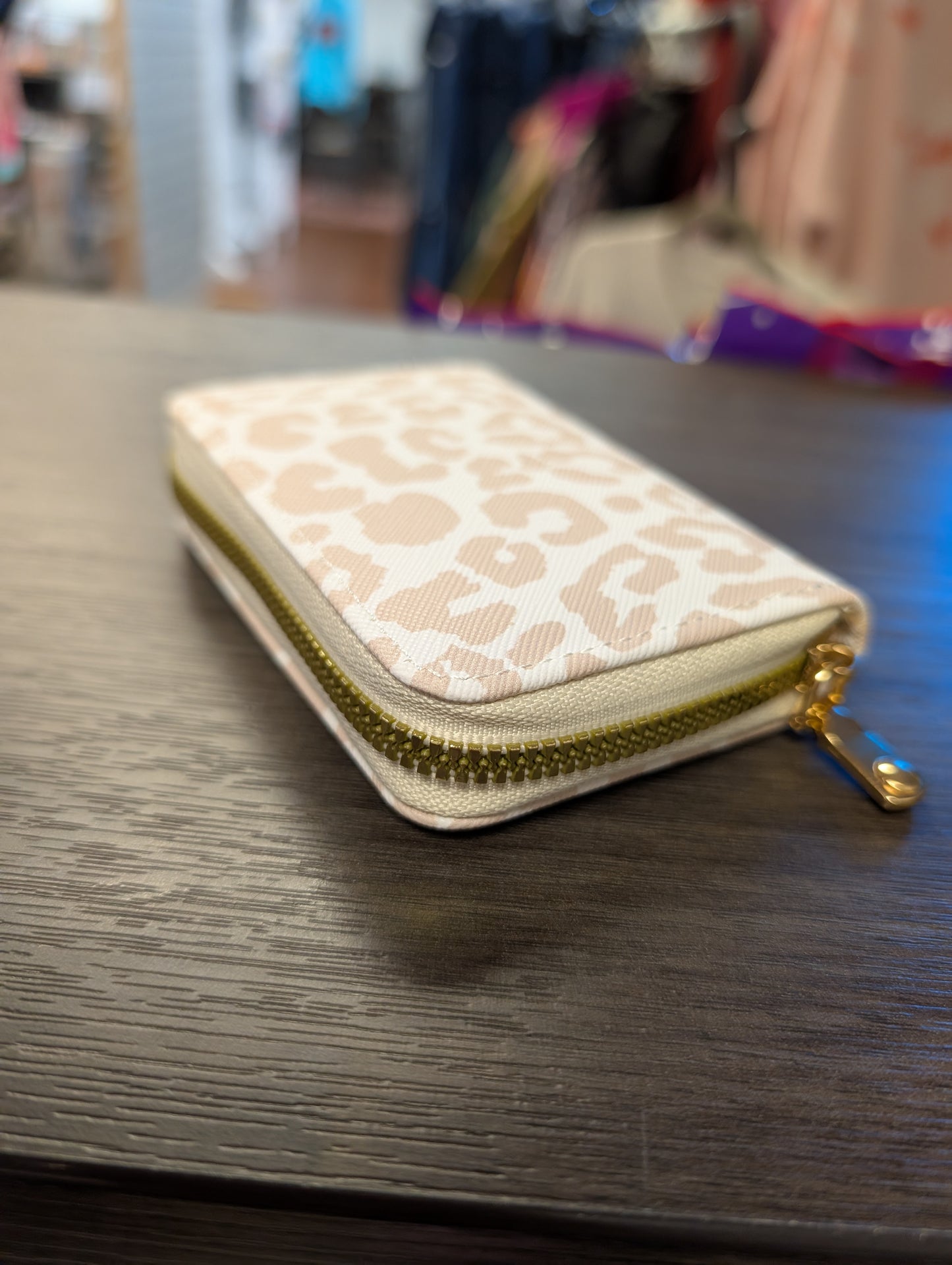 Single Zip Leopard Wallet