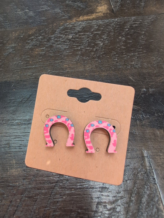 Horseshoe Stud