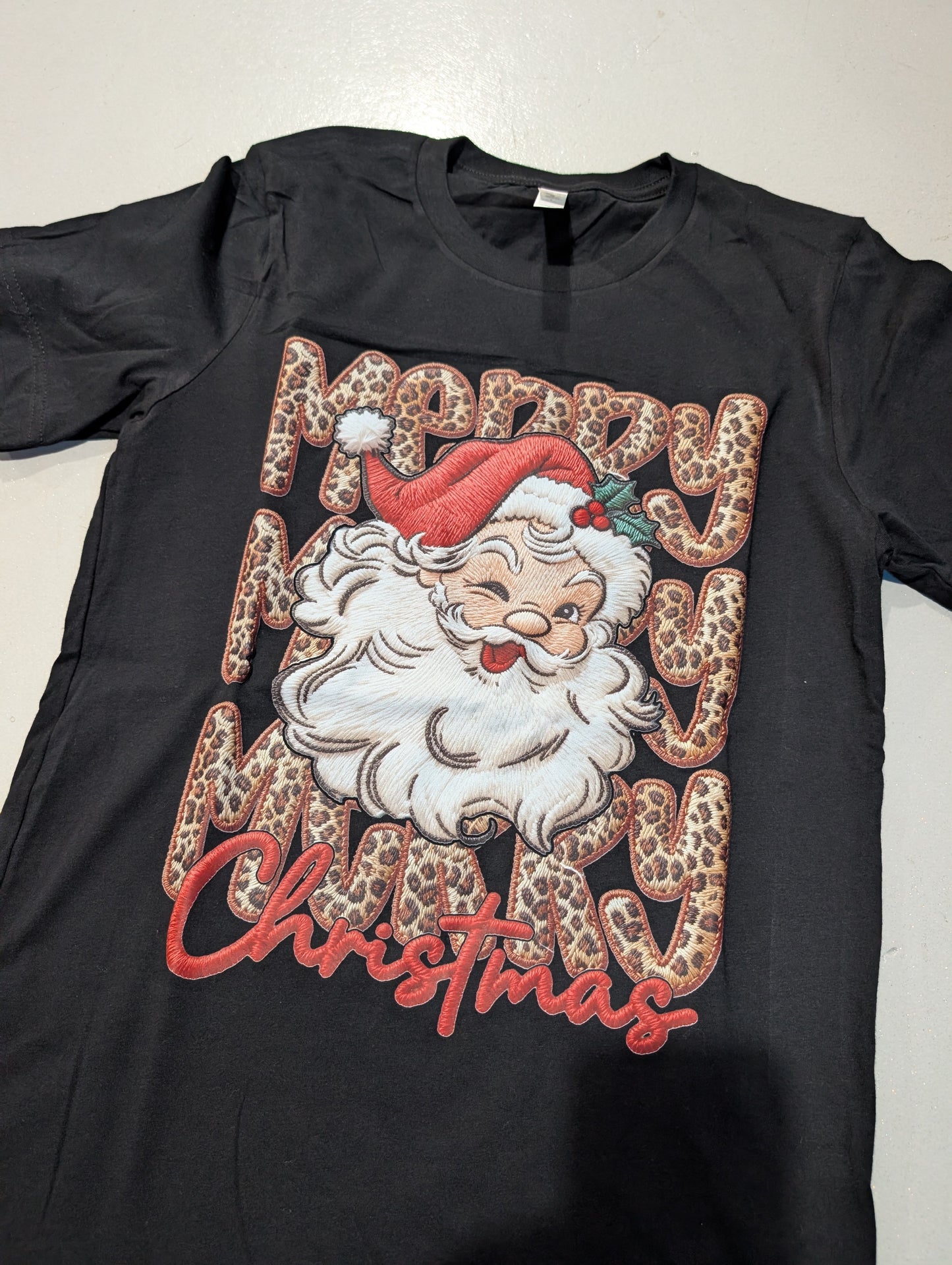 Leopard Merry Santa