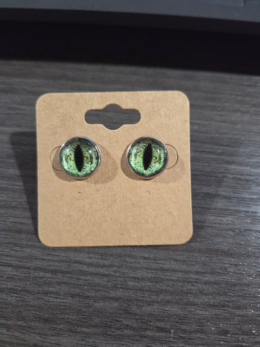 Cat Eye Studs